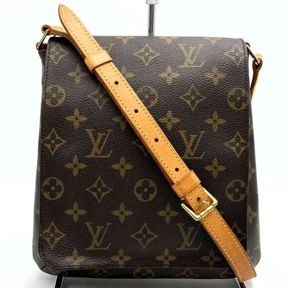 LOUIS VUITTON Authentic Brown Monogram Canvas Shoulder Bag - Picture 1 of 9